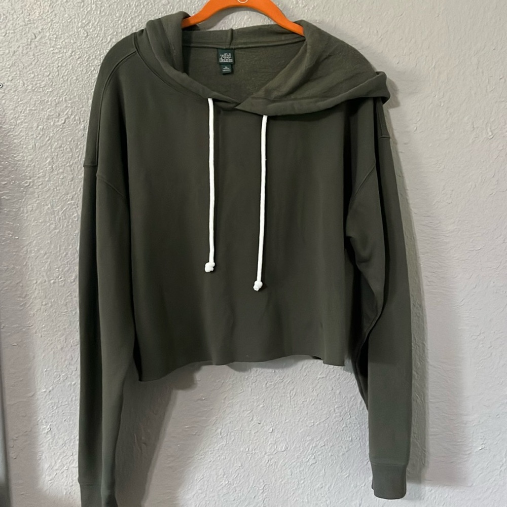 Cropped Hoodie